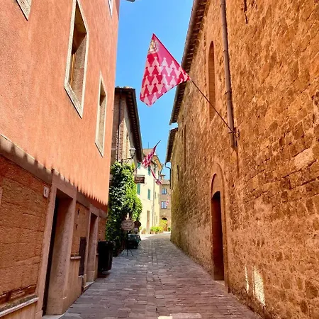 Locanda In Piazzetta - Casa In Centro Storico San Quirico dʼOrcia
