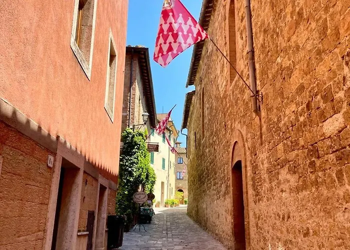 Locanda In Piazzetta - Casa In Centro Storico San Quirico dʼOrcia